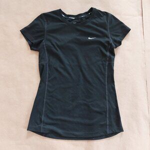 Nike Women's Hot Pink Dri-Fit Running Top XS